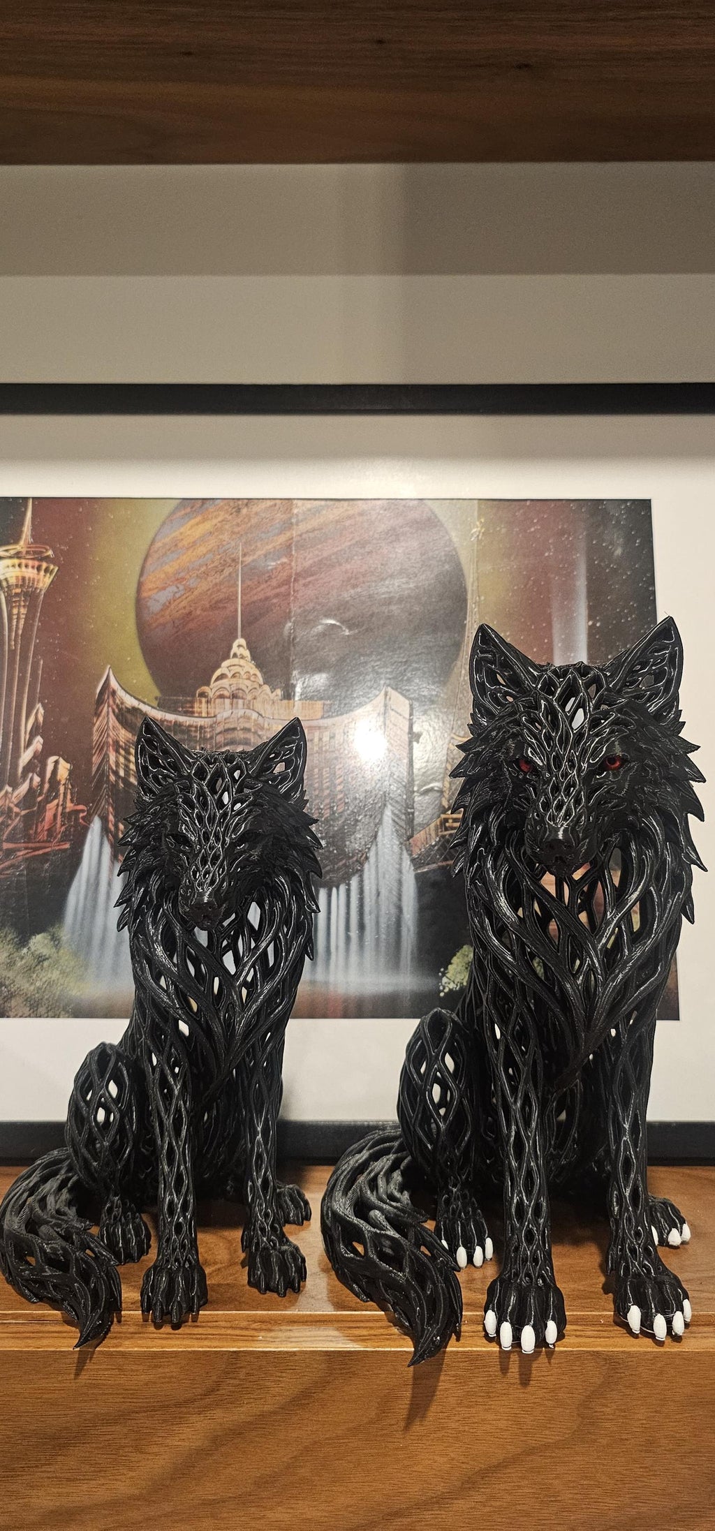 Matte Black Wolf Sculpture with Red Eyes – Gothic Filigree Design